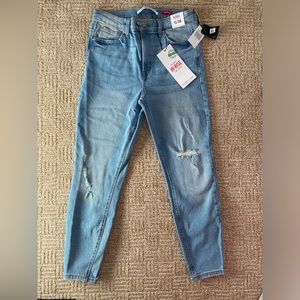 Celebrity Pink Jeans. Skinny Hi-Rise “The Spice” size:11/30. NWT